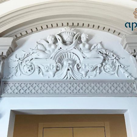 The Gorgeous By Apulia Accommodation Bari Exterior foto
